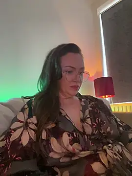 Snapshot of FemDom_RubyKnightXXO chatting on 06/19/26, 05:08 FemDom RubyKnightXXO online show from 06/19/26, 05:08