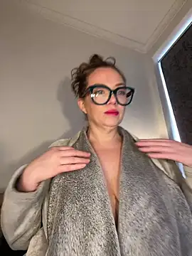 FemDom RubyKnightXXO online show from 04/22/26, 05:09