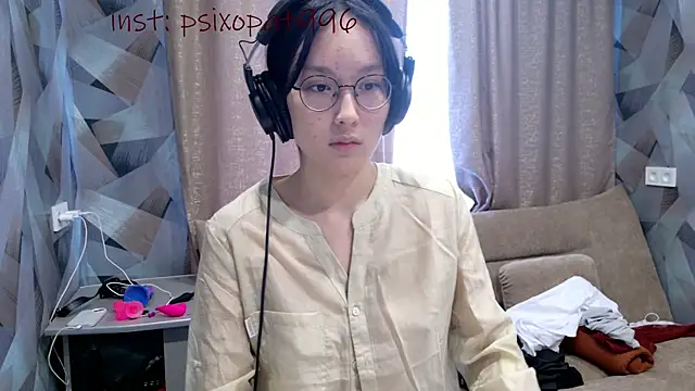 Snapshot of aliiiiiina chatting on 09/16/25, 07:31 aliiiiiina online show from 09/16/25, 07:31