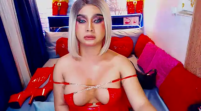 Snapshot of TsGoddessNhicolle chatting on 02/03/25, 06:13 TsGoddessNhicolle online show from 02/03/25, 06:13