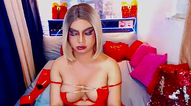 Snapshot of TsGoddessNhicolle chatting on 01/17/25, 02:39 TsGoddessNhicolle online show from 01/17/25, 02:39