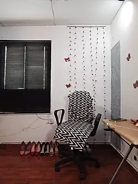 sharom smith1 online show from 04/09/26, 08:37