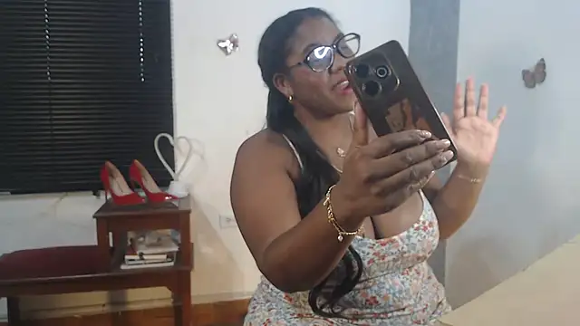 sharom smith1 online show from 05/27/26, 10:39
