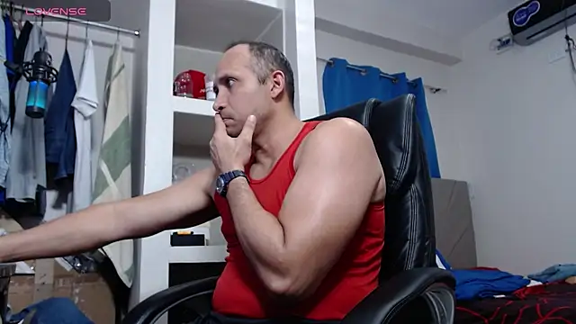 lewislamxxx hot online show from 12/20/25, 10:56