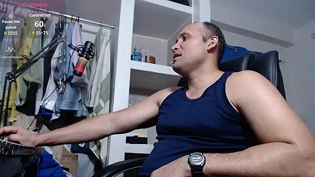 lewislamxxx hot online show from 11/08/25, 11:08