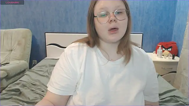 Touch me more please online show from 03/10/25, 01:54