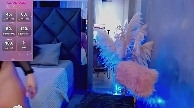 Snapshot of Angel_Monrroe chatting on 01/22/25, 04:13 Angel Monrroe online show from 01/22/25, 04:13