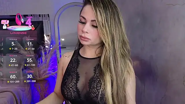 Angel Monrroe online show from 12/17/25, 05:23