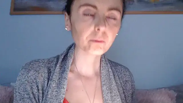 cleophee online show from 04/11/26, 05:37