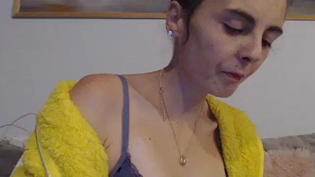 cleophee online show from 12/22/25, 06:46