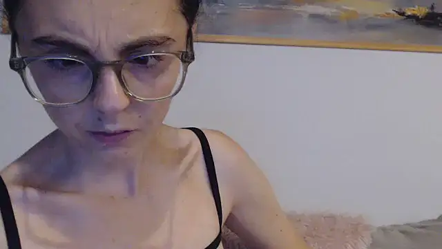 cleophee online show from 10/07/25, 05:19