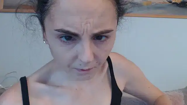 cleophee online show from 11/03/25, 07:24