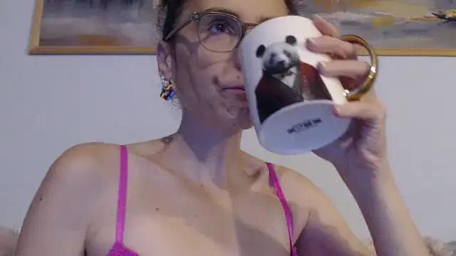 cleophee online show from 10/10/25, 05:41