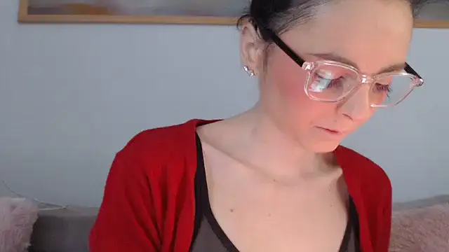 cleophee online show from 04/22/26, 05:58
