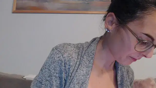 cleophee online show from 12/05/25, 06:45