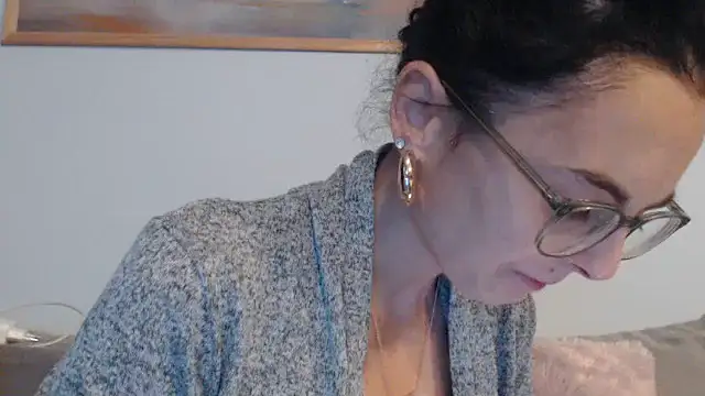 cleophee online show from 09/26/25, 05:47