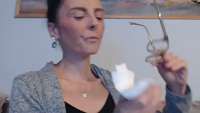 cleophee online show from 11/25/25, 06:58