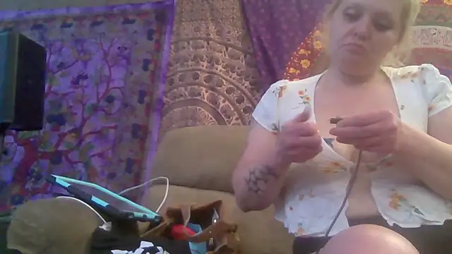 Mostlikely2suckseed88 online show from 05/19/26, 10:28
