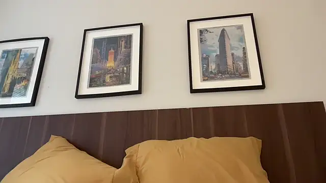 everybody loves pussy online show from 10/30/25, 04:26