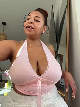 Snapshot of kataryna69 chatting on 05/28/26, 04:46 kataryna69 online show from 05/28/26, 04:46