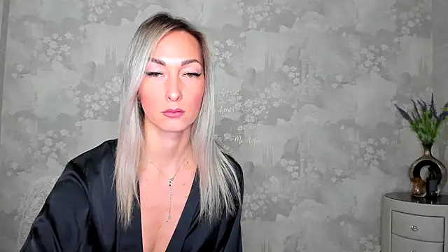 StarryHanna online show from 02/22/26, 05:03