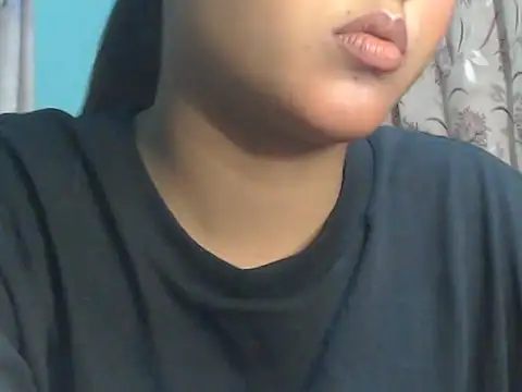 NancyRuvi online show from 11/17/25, 03:05