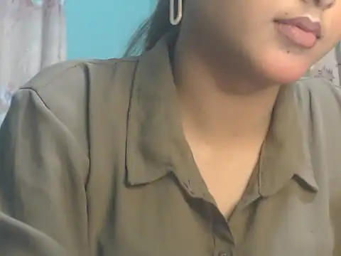 NancyRuvi online show from 03/31/26, 03:25