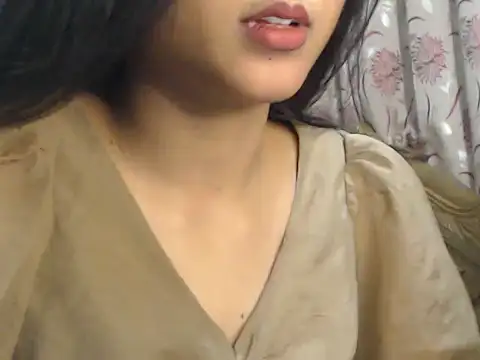 NancyRuvi online show from 03/04/25, 05:34