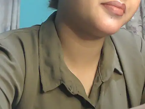 NancyRuvi online show from 11/15/25, 04:22