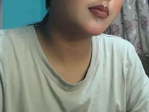 NancyRuvi online show from 10/13/25, 05:36