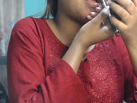 NancyRuvi online show from 10/11/25, 04:08