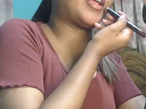 NancyRuvi online show from 11/02/25, 03:50