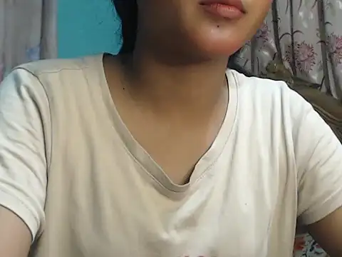 NancyRuvi online show from 09/20/25, 04:01