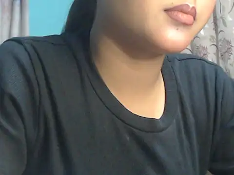 NancyRuvi online show from 11/16/25, 03:39