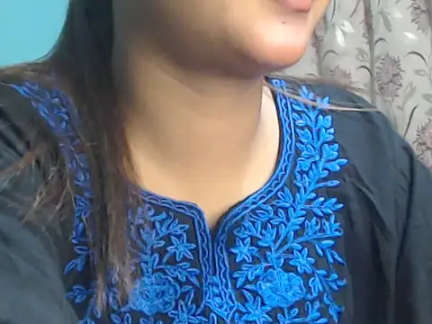 NancyRuvi online show from 11/09/25, 04:55