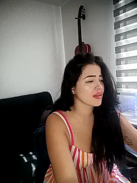 Aleska  Bell online show from 09/29/25, 02:34