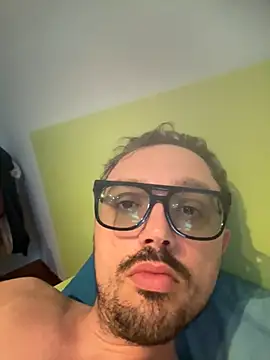 minga1995 online show from 10/05/25, 11:34