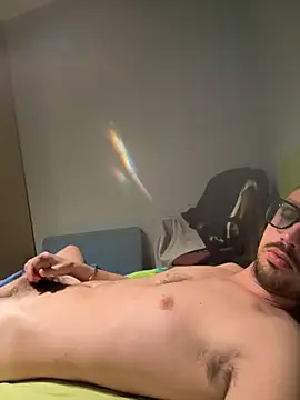 minga1995 online show from 10/04/25, 08:49