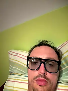 minga1995 online show from 09/21/25, 10:15