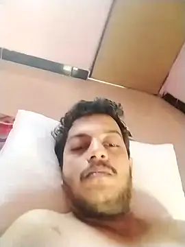 dzboy1994 online show from 11/18/25, 02:16