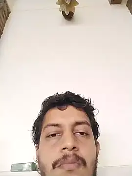 Snapshot of dzboy1994 chatting on 09/29/25, 07:15 dzboy1994 online show from 09/29/25, 07:15