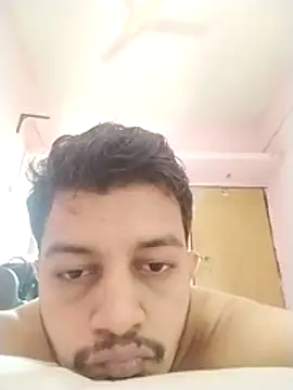 dzboy1994 online show from 11/30/25, 04:02