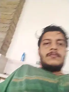 Snapshot of dzboy1994 chatting on 10/04/25, 05:09 dzboy1994 online show from 10/04/25, 05:09