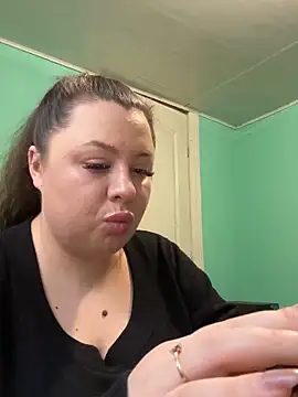 Sara Slow online show from 03/03/26, 02:02