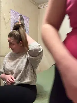 Sara Slow online show from 02/25/25, 03:20