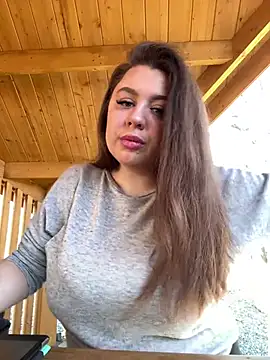 Sara Slow online show from 03/12/25, 01:08