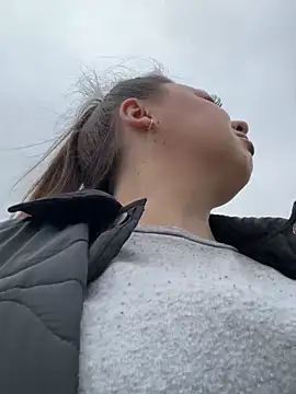 Sara Slow online show from 04/20/26, 11:35