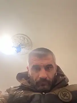 Georgi51906788 online show from 12/21/25, 12:29