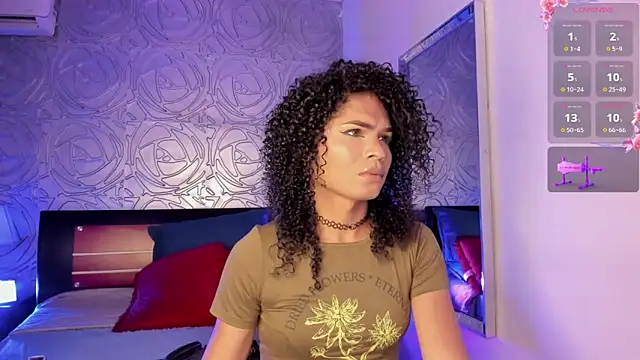 vennus1  online show from 10/30/25, 05:54