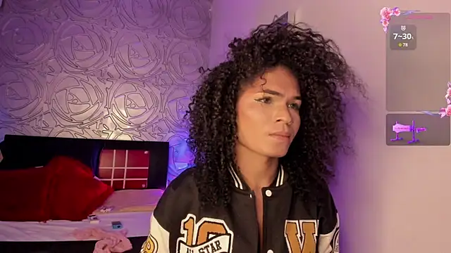 vennus1  online show from 11/27/25, 10:21